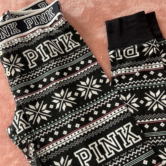 VS PINK pj bottoms/leggings - Picture 2 of 3